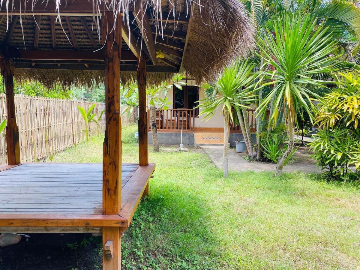 Puring Bungalows กิลิไอร์ ภายนอก รูปภาพ
